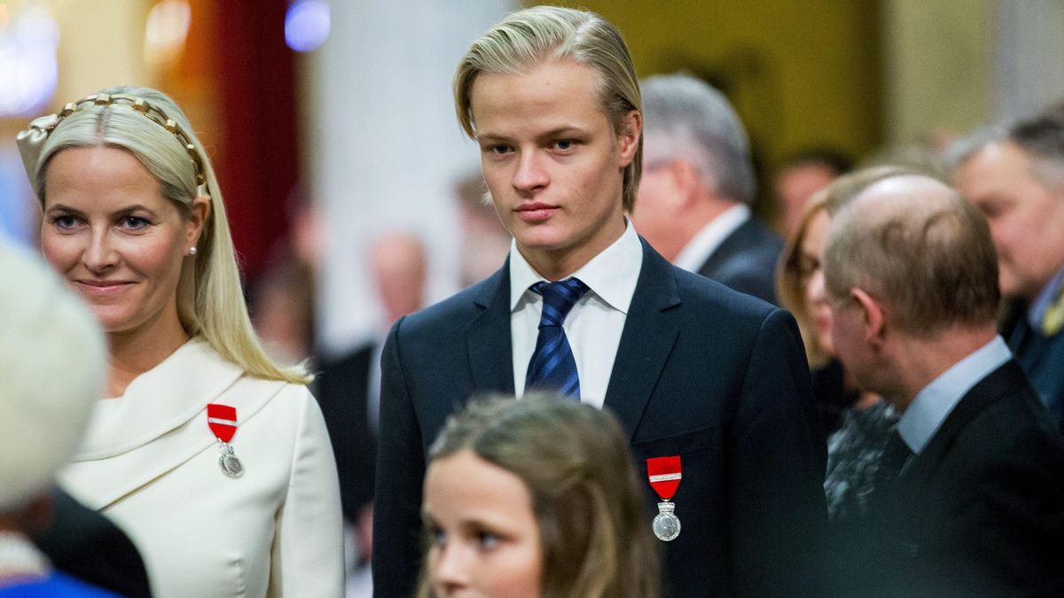 El hijo de la princesa Mette-Marit de Noruega, condenado a cuatro años de cárcel por violación y otros delitos