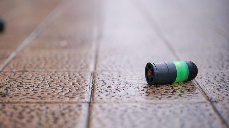 La Ertzaintza tuvo que retirar en 2022 y 2023 10.207 cartuchos antidisturbios de 'foam' por estar "defectuosos"