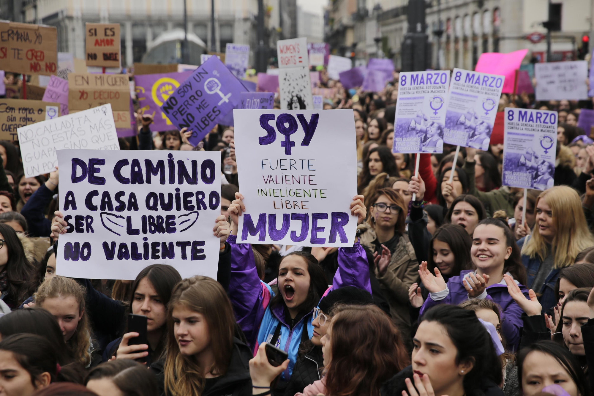 Protesta de estudiantes en el centro de Madrid / Olmo Calvo