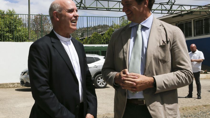 El embajador de España en Honduras resalta el papel de la educación en el desarrollo de los países