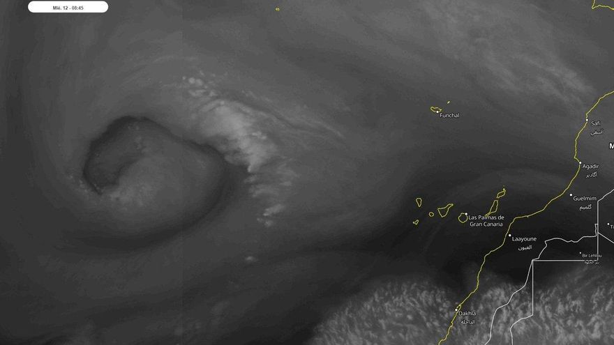 Así es la espectacular borrasca que se frenará delante de Canarias la próxima semana dejando lluvias y arrastrando calima