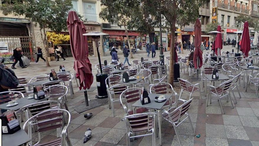 Miles de terrazas de Madrid, en un limbo legal por la anulación de la Ordenanza y la tardanza de Almeida en aprobar otra