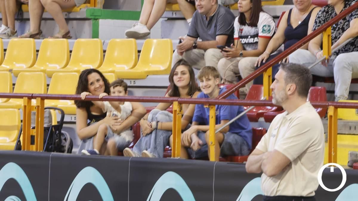 Grada ambiente del Unicaja - Covirán Granada