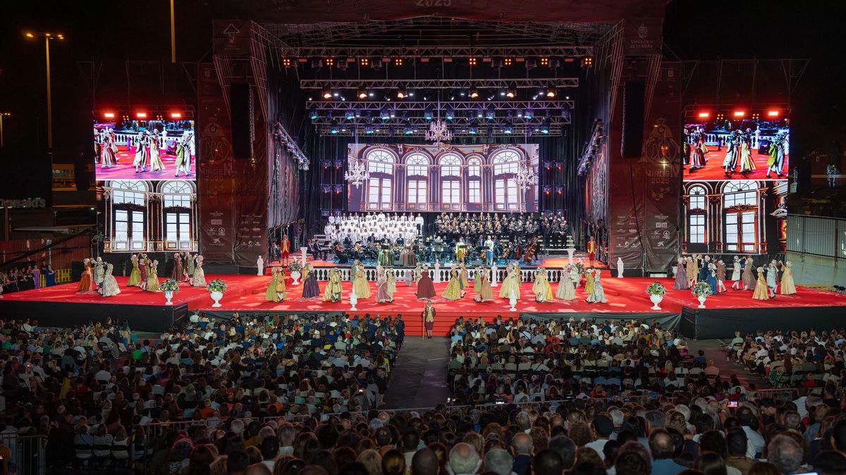Puesta en escena del Minué de los Aires en Re (1980) en el Festival del siglo XVIII de la Bajada 2025.
