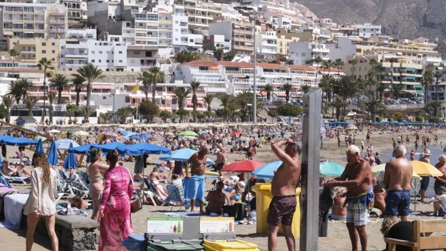 España alcanza un nuevo máximo de trabajadores en julio aunque apenas reduce el paro en 1.300 personas