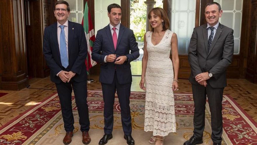 Pradales se reúne con las universidades vascas pero 'olvida' al nuevo centro privado de Querejeta