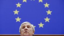 El presidente del Parlamento Europeo, el italiano Antonio Tajani, participa en una sesión plenaria en el Parlamento Europeo en Bruselas.
