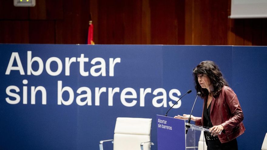 El Gobierno acelera la norma para evitar que las mujeres reciban bulos o información anticientífica antes de abortar