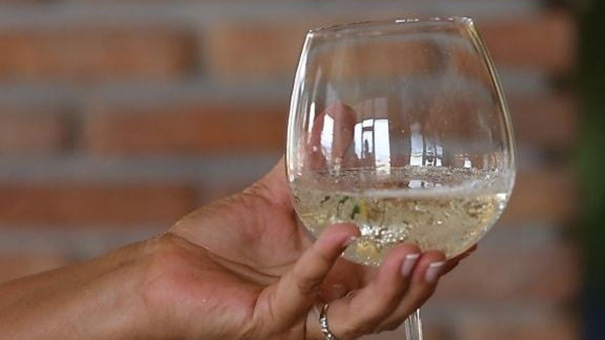 Cómo hacer un Blanco París premium con las uvas sobrantes de Nochevieja