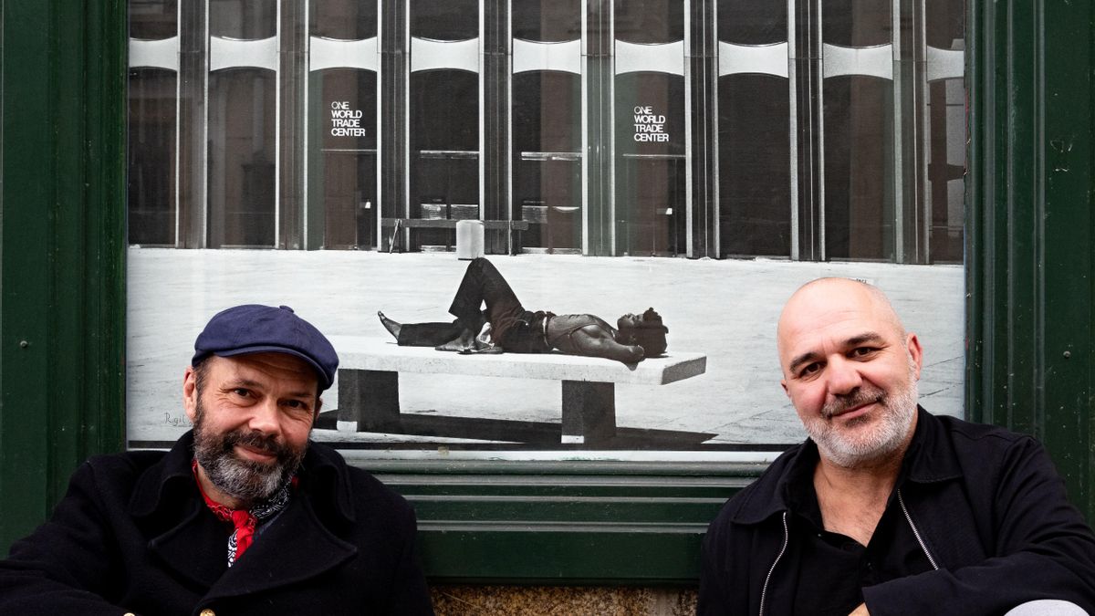 El Premio Nacional Xesús Fraga y el poeta Xerardo Quintiá se escriben sobre literatura y la Negra Sombra de la depresión