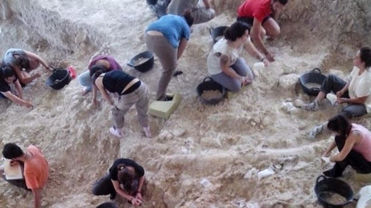 El equipo de arqueólogos que trabaja en Orce retoma este martes las excavaciones en Venta Micena