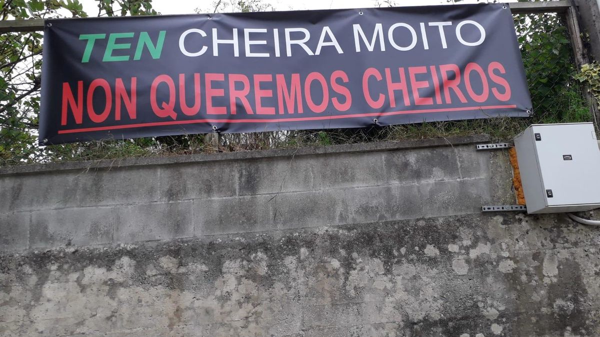No es solo la mina: los vecinos de Touro batallan contra el hedor de una planta de gestión de residuos en el mismo terreno