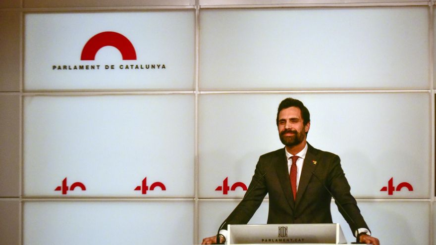 El presidente del Parlament, Roger Torrent, durante una rueda de prensa, en Barcelona, Catalunya (España), a 21 de diciembre de 2020.