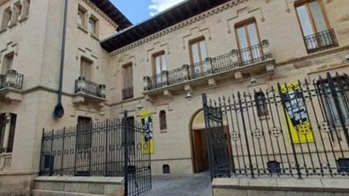 La Junta compra la 'Casa Grande' de Cáceres por 2,5 millones para blindar el futuro del Museo Helga de Alvear