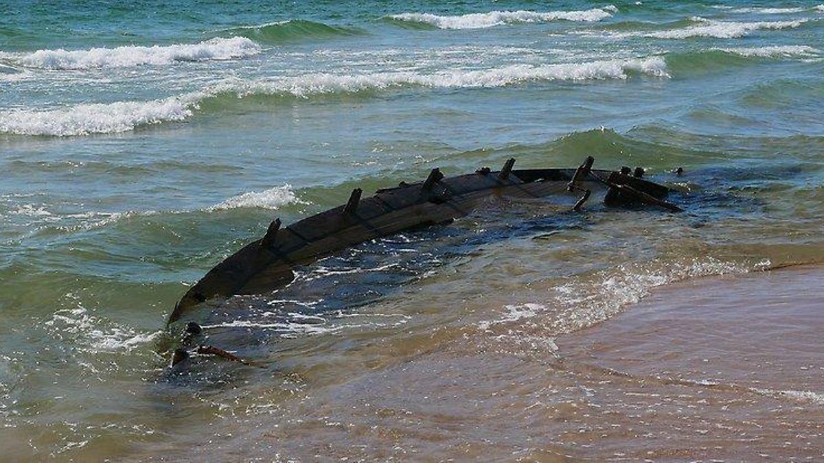 Hallazgos arqueológicos de la Edad Media y la Edad del Bronce demuestran que esta solitaria isla era una importante encrucijada en el mar Báltico