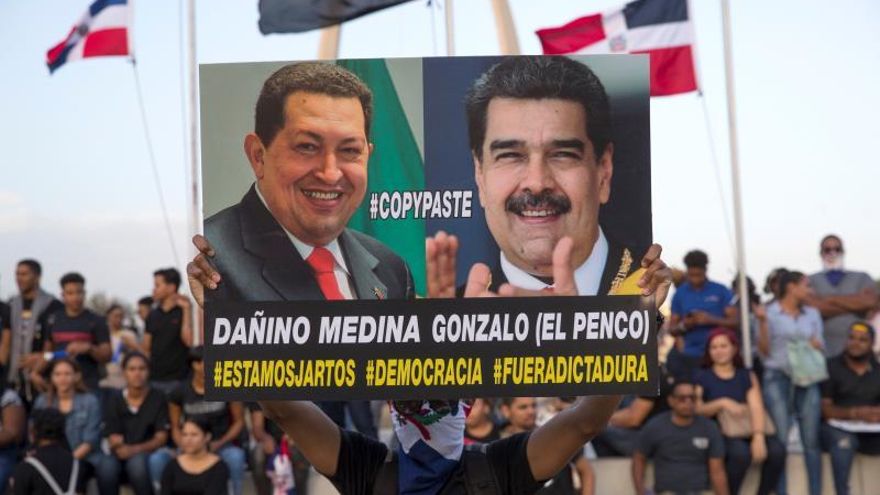 El quinto día de protestas congrega a miles de personas frente al órgano electoral dominicano