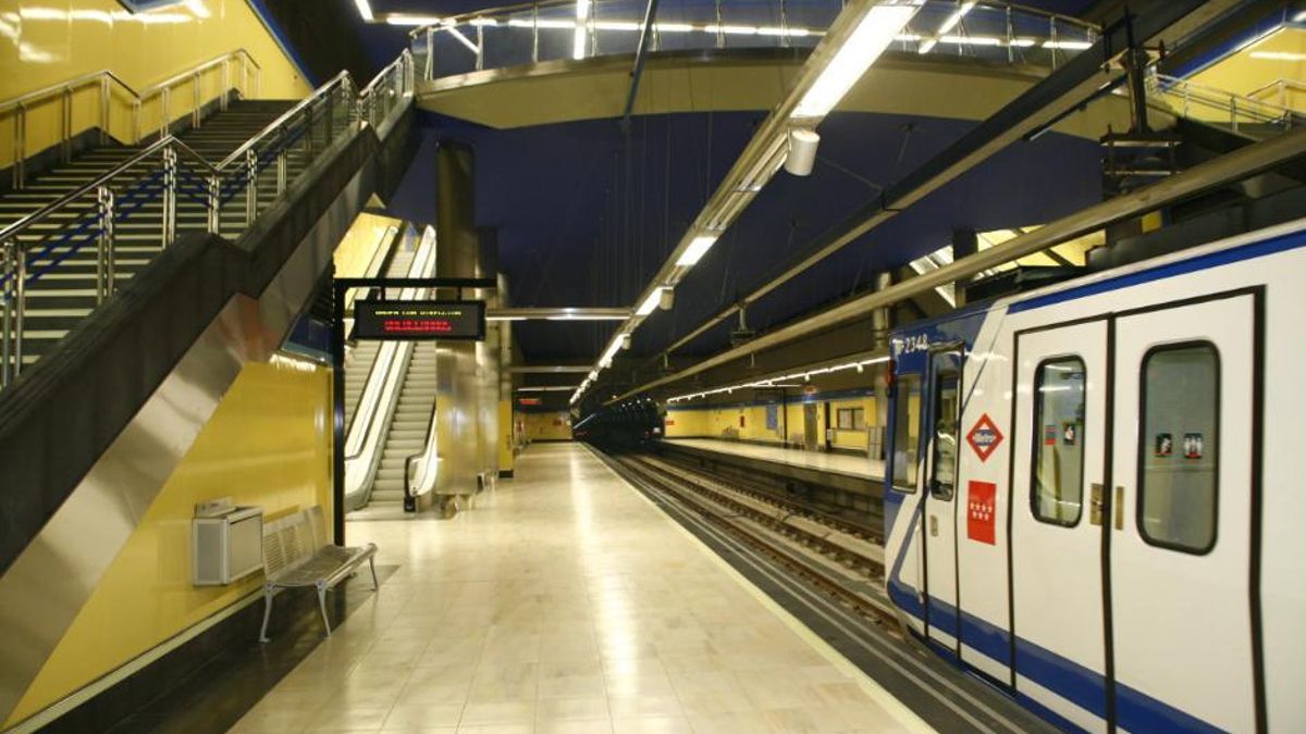 Metro improvisa una inédita cabecera doble en la línea 1 para contentar a Pinar de Chamartín y llegar a Madrid Nuevo Norte
