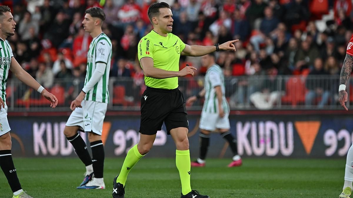 Las imágenes de la UD Almería - Córdoba CF