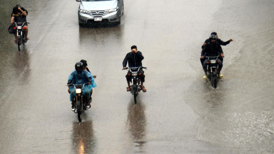La cifra de muertos por las lluvias en Pakistán desde finales de junio supera los 200