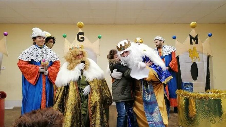 Cabalgata de Reyes Magos en Santas Martas.