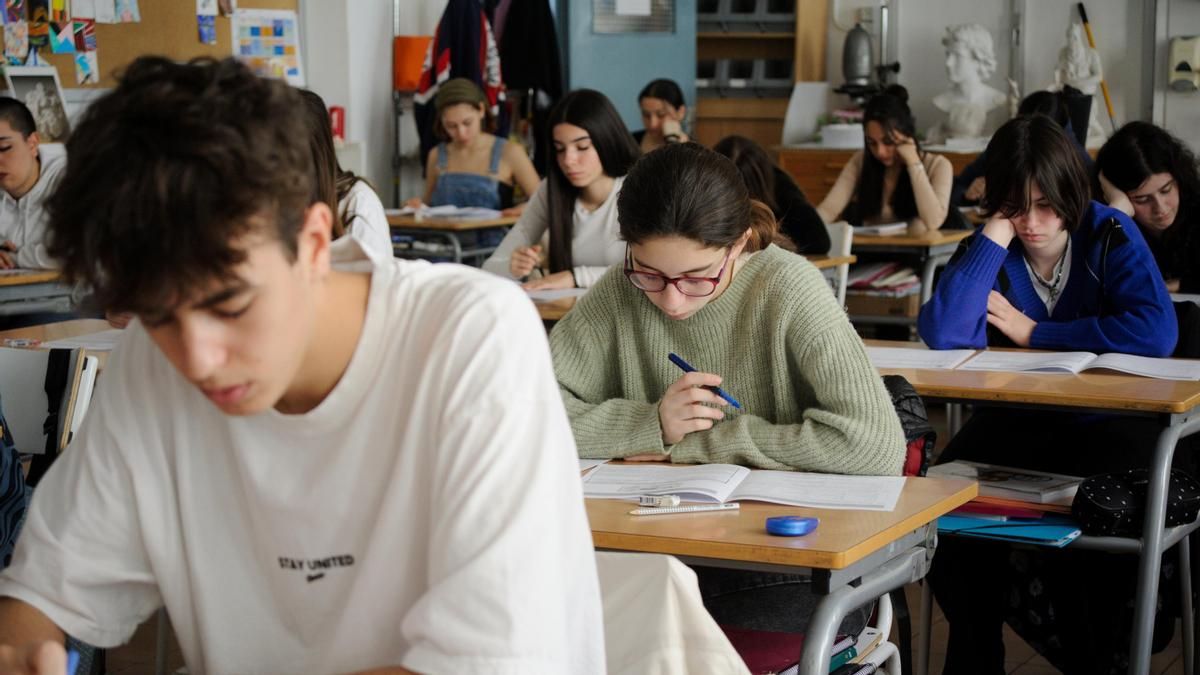Catalunya queda fuera de las pruebas PISA por un error en la muestra de los exámenes