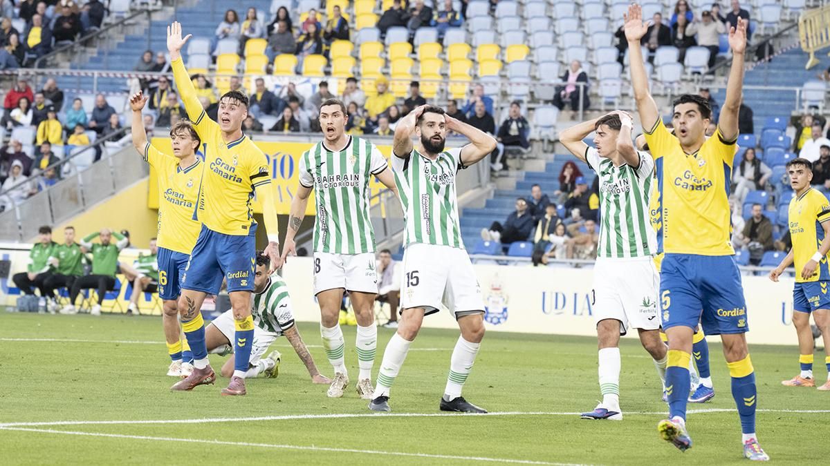 Las imágenes de la UD Las Palmas - Córdoba CF