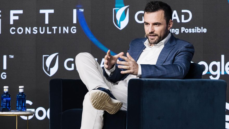 Sánchez nombra al académico Diego Rubio como su nuevo jefe de Gabinete en sustitución de Óscar López