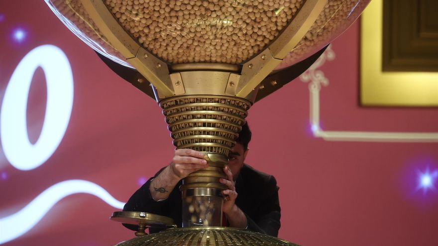 Bombo de la lotería.