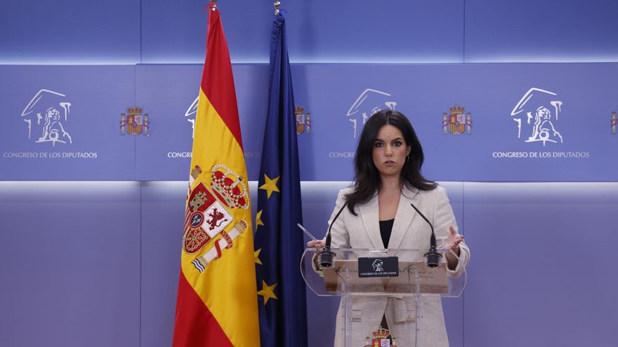 La portavoz de Vox en el Congreso, Pepa Millán, ofrece una rueda de prensa después de la reunión de la Junta de Portavoces de la Cámara Baja, este martes en Madrid. EFE/ Javier Lizón