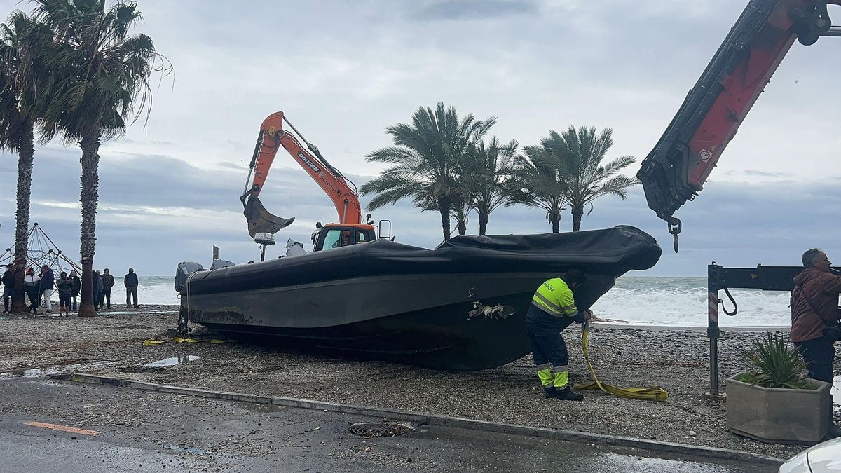 La Fiscalía andaluza recaba noticias para localizar las narcolanchas refugiadas en la costa tras el temporal
