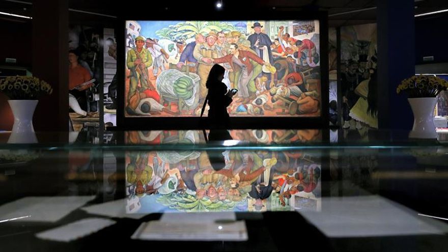 Moscú se rinde ante el universo de Frida Kahlo y Diego Rivera