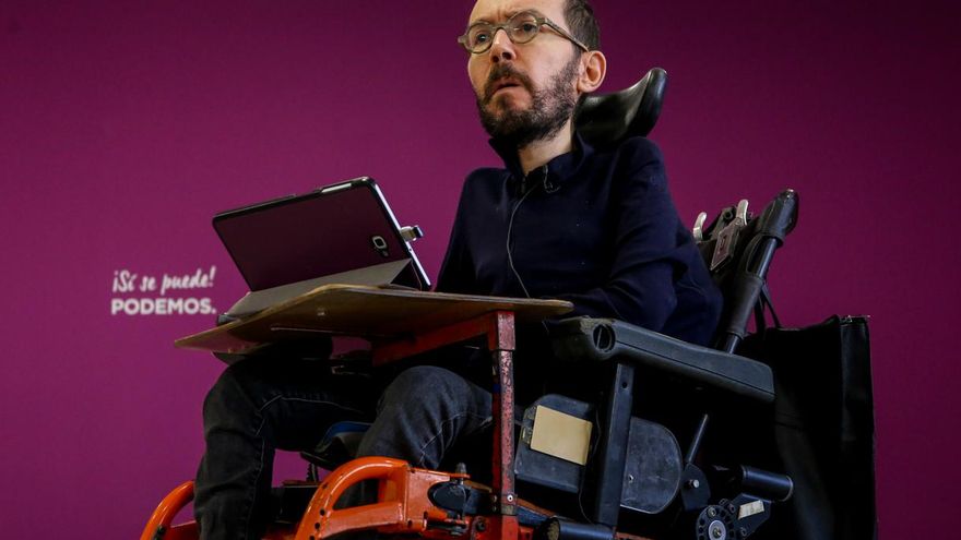 Echenique cree "inconstitucionales" y ridículas las propuestas de Vox: "He visto redacciones de primaria más trabajadas"