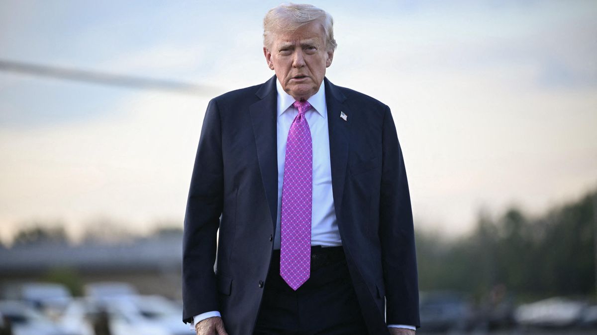 El presidente de Estados Unidos, Donald Trump, en el Aeropuerto Municipal de Morristown, Nueva Jersey, el 14 de septiembre de 2025.