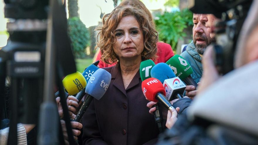 Hacienda descartó en el último momento una deducción específica para mantener al salario mínimo exento del IRPF