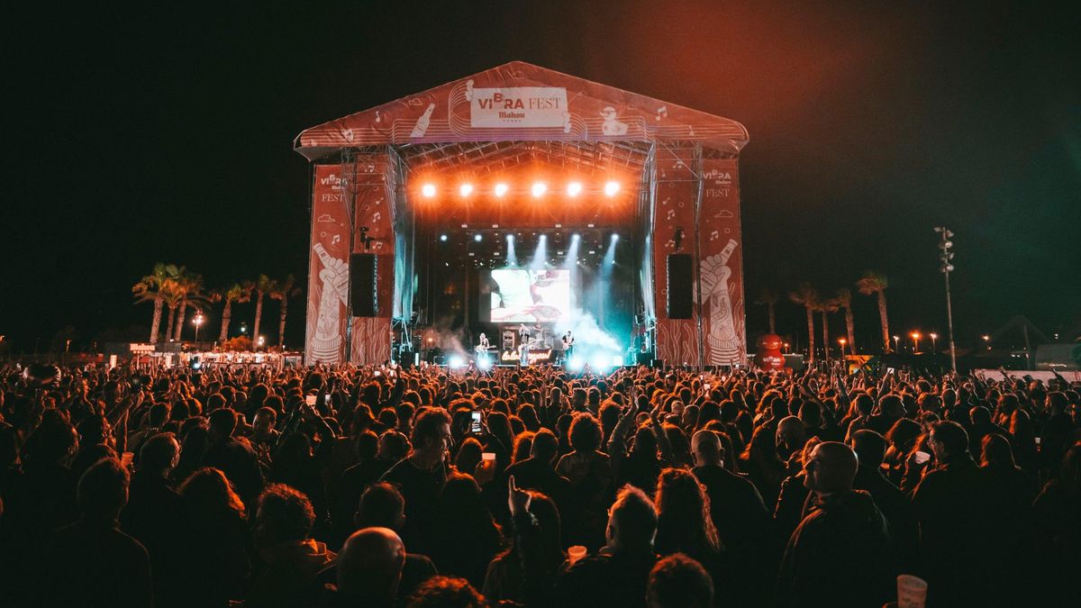 La música urbana toma La Marina en la cuarta edición del Vibra Mahou Fest