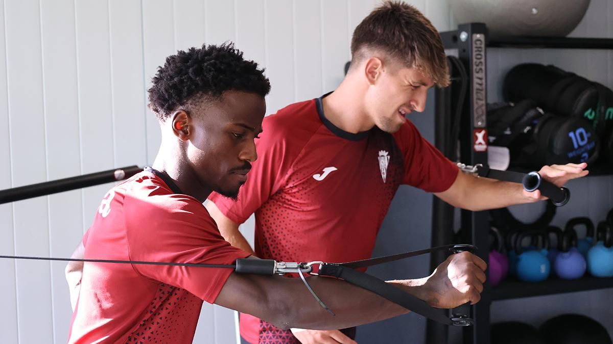 Las imágenes del primer entrenamiento del Córdoba CF en Montecastillo