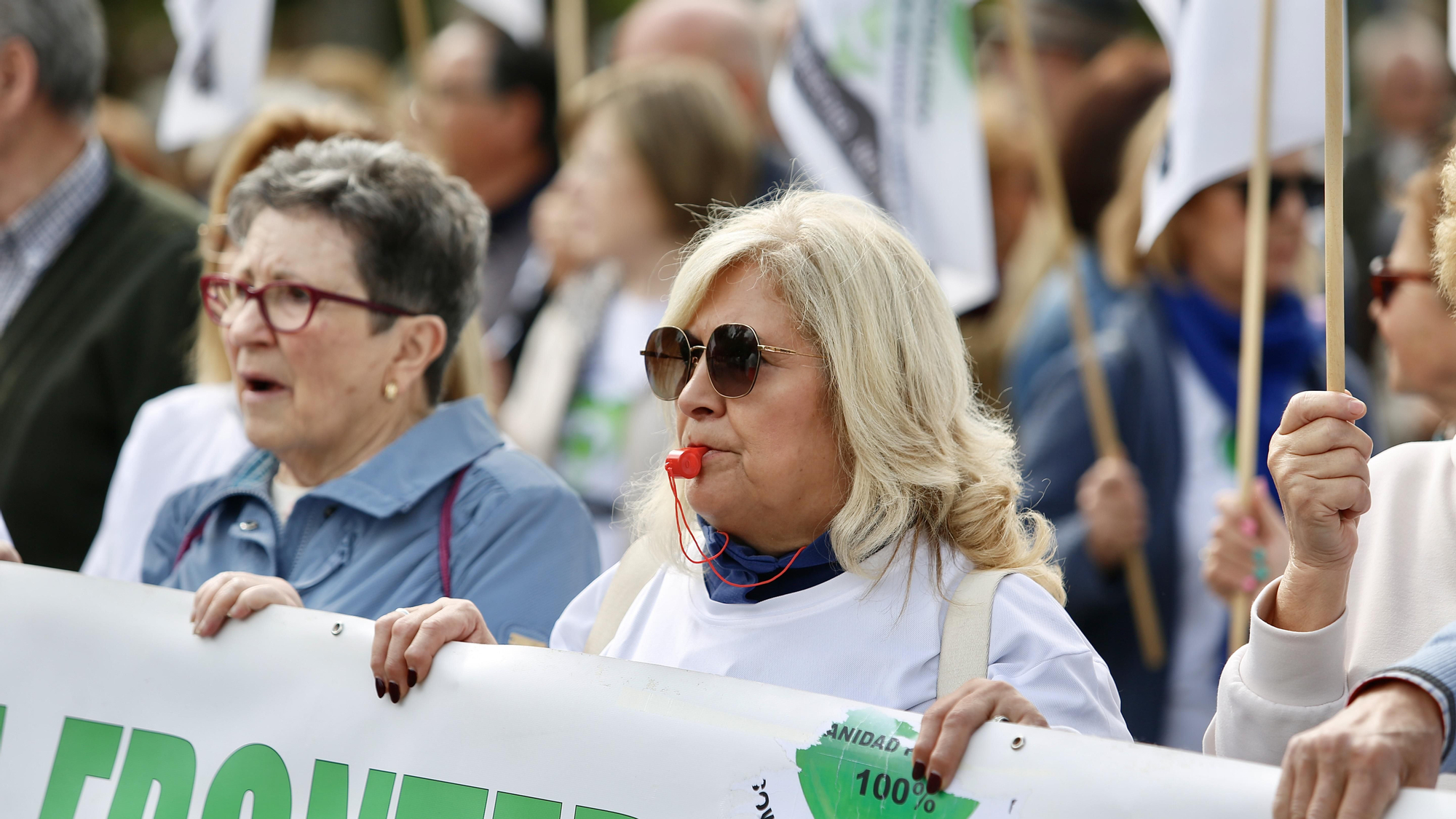 Manifestación de las Mareas Blancas por la sanidad pública