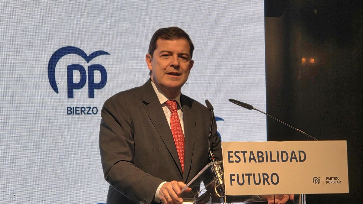 El presidente de la Junta de Castilla y León y del PP,  Alfonso Fernández Mañueco