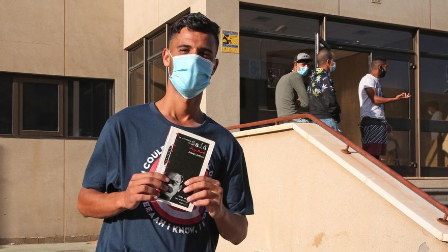 Así son los campamentos de migrantes instalados en Canarias