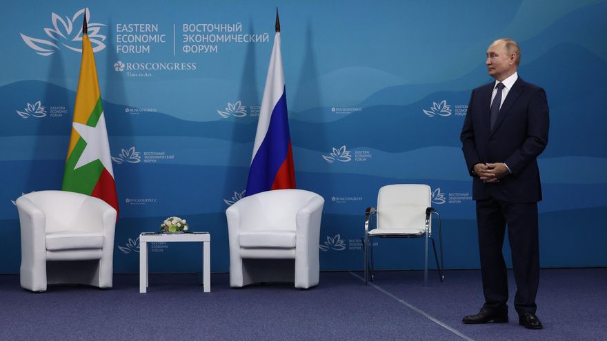 El presidente ruso, Vladímir Putin, en el VII Foro Económico Oriental de Vladivostok (Rusia).  EFE/EPA/VALERIY SHARIFULIN / KREMLIN POOL MANDATORY CREDIT