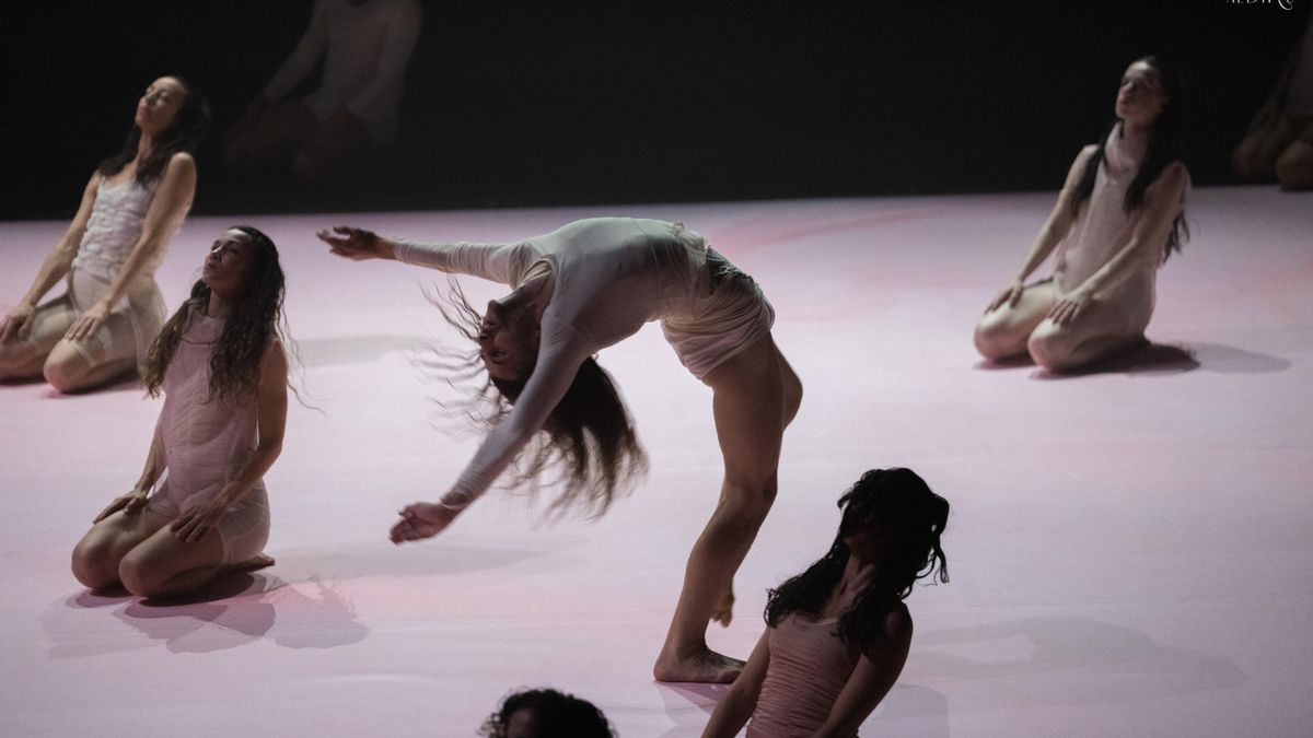 Los bailarines de la Compañía Nacional de Danza en el espectáculo 'Masa'
