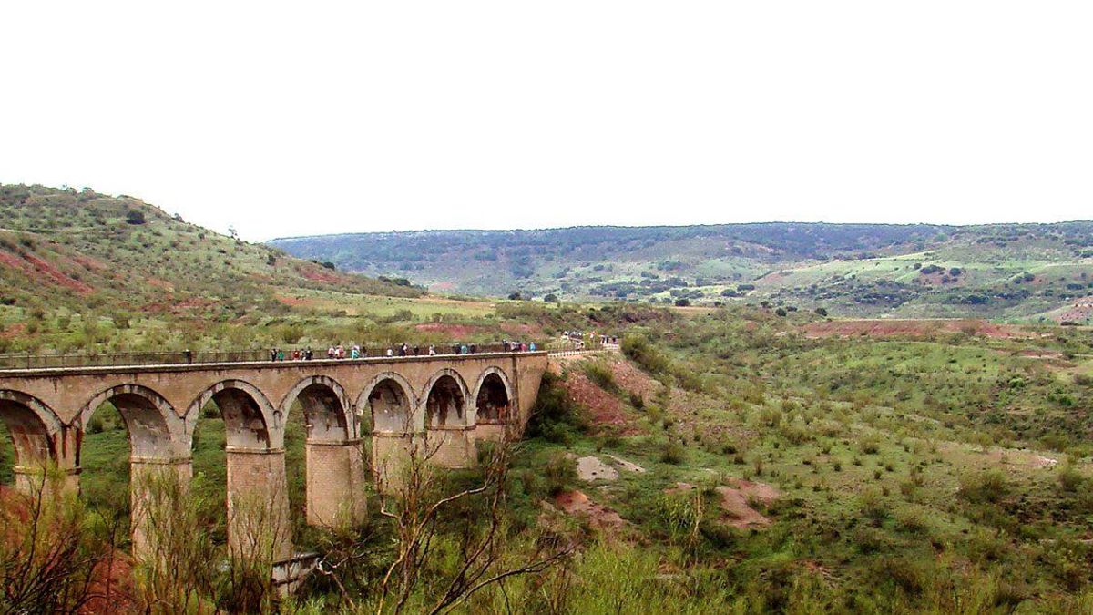 Un nuevo tramo para recorrer la Vía Verde del Renacimiento en Albacete