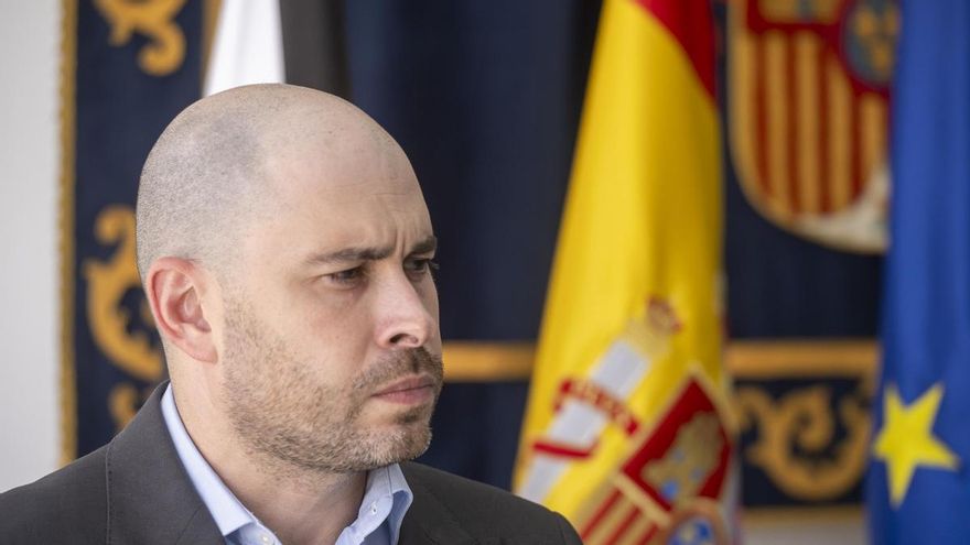 El delegado del Gobierno en Ceuta deja la política