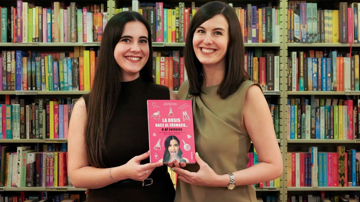 Las leonesas Elena y Beatriz Monje presentan su libro ‘La dosis hace al fármaco… o al veneno’ el viernes.