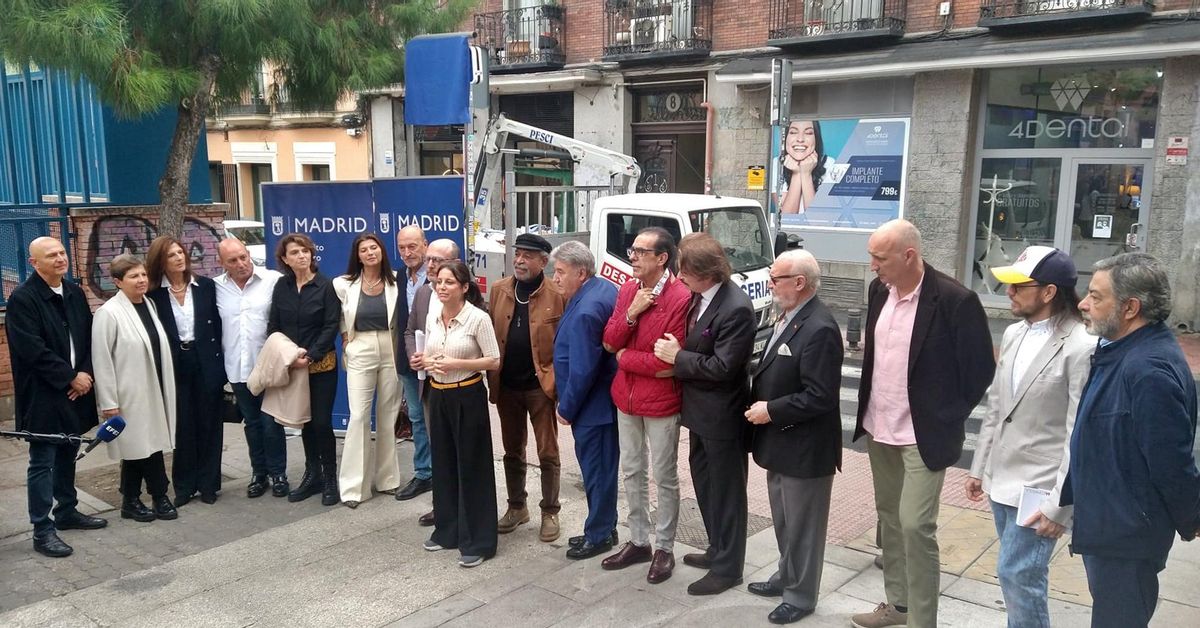 Asistentes al homenaje a Tony Leblanc