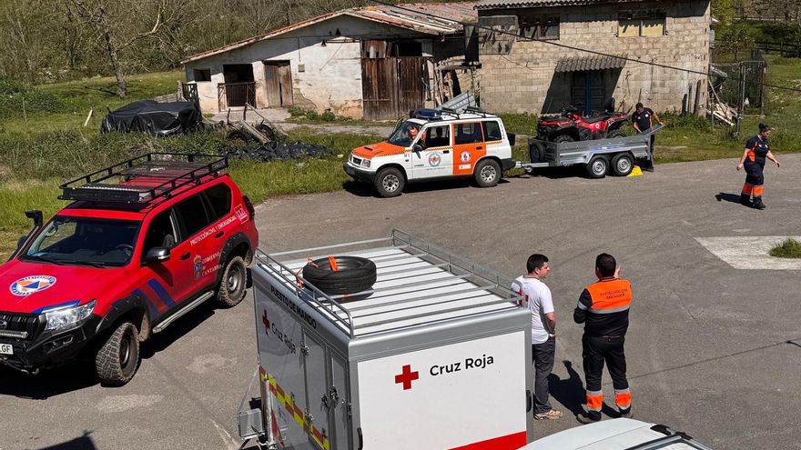 Operativo de emergencias desplegados en Santiurde de Toranzo.
