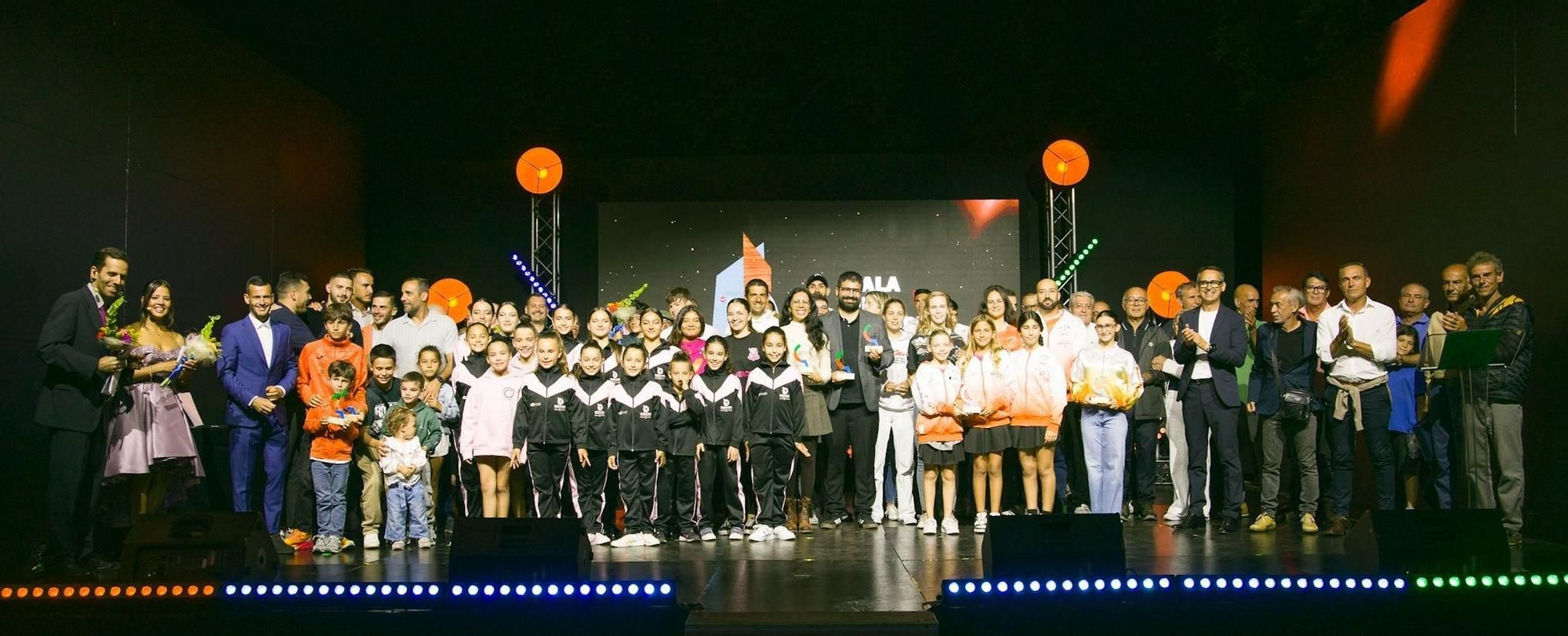 Los Llanos de Aridane premia a más de 180 atletas y clubes en la Gala del Deporte.