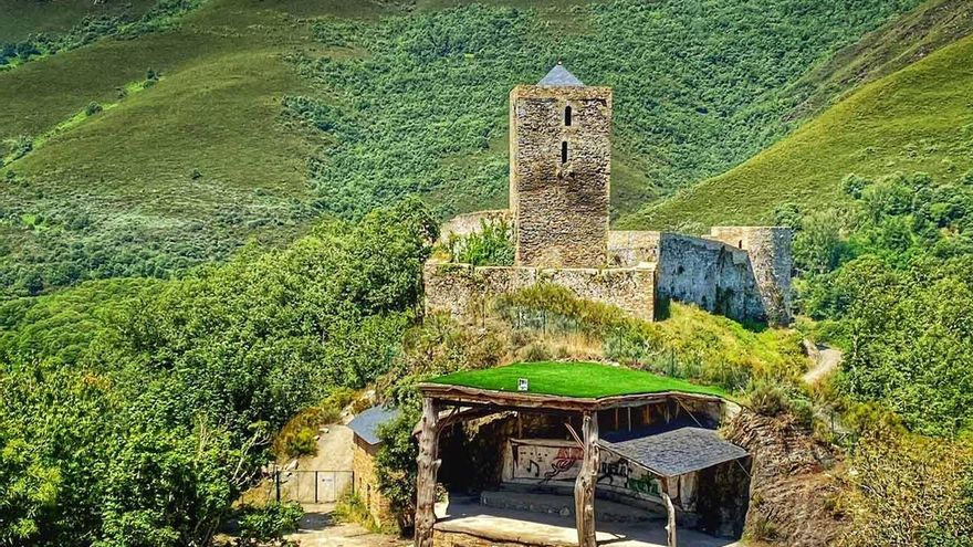 La torre del castillo de Balboa, recién restaurada. // JCyL