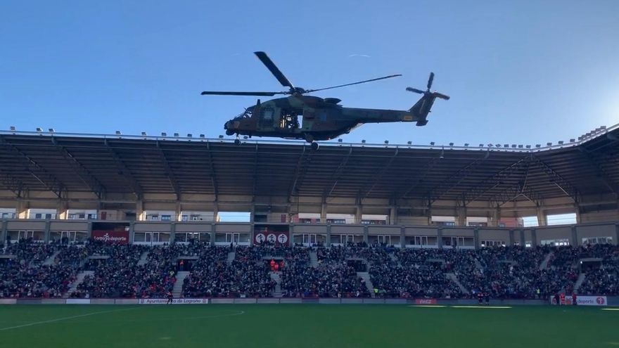 Un partido de fútbol oficial complica la llegada de los Reyes Magos en helicóptero a Logroño