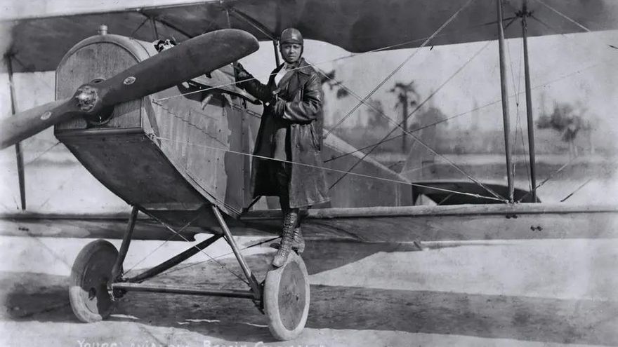Cuando Bessie Coleman rompió barreras: la historia de la primera mujer afroamericana en pilotar un avión